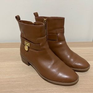 Michale Kors Ryan Leather Ankle Boot